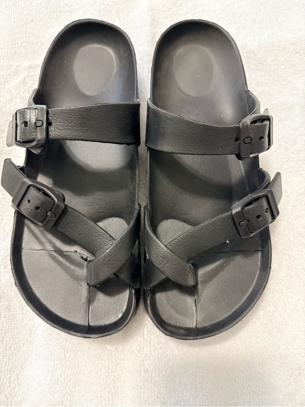 Size 6 no brand Black Double Strap Buckle Slide Sandals